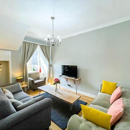 Charming 3 Bed Apartment In Old Town Edinburgh Luaran gambar